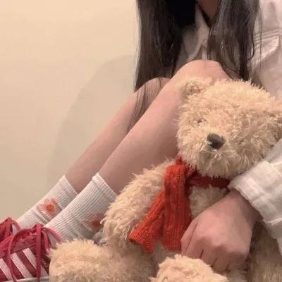 街头直击：国民男神与前任深夜同框，连日来最新进展